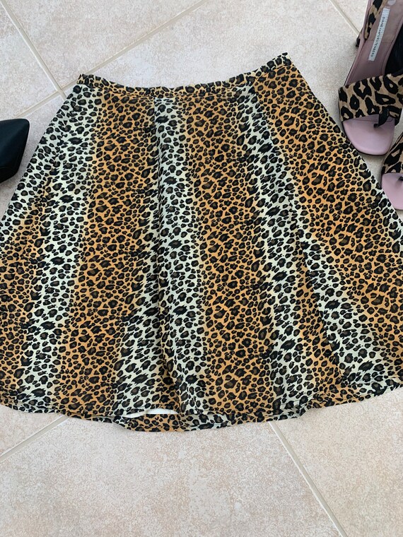Leopard Print Design Woman’s Size 12 Boho Chic Sk… - image 3