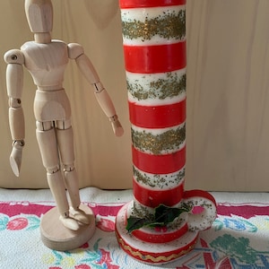 Vintage Red & Gold Glitter Christmas Pillar Candle: MCM Japan Decor (8 3/4&quot; Tall)