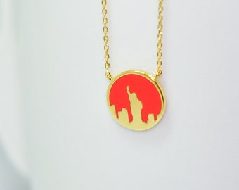 New York necklace, statue of Liberty necklace, NewYork necklace, city necklace, USA jewelry, souvenir New York, city skyline necklace,