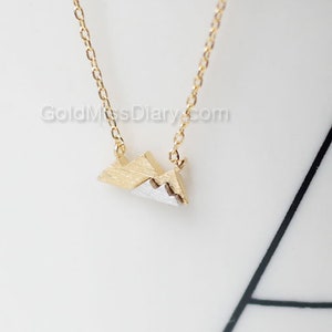 Gold Mountain layered Necklace, Dainty Mountain Pendant Necklace, two tone Mountain Necklace, Mountain Charm, Nature Jewelry, gift ideas