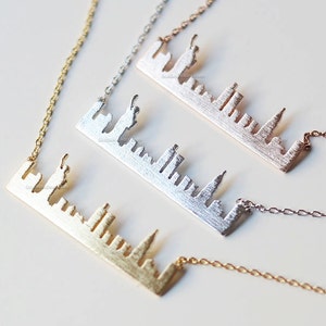 silver New York skyline necklace , NewYork bar necklace, city bar necklace, USA jewelry, souvenir New York, city skyline necklace