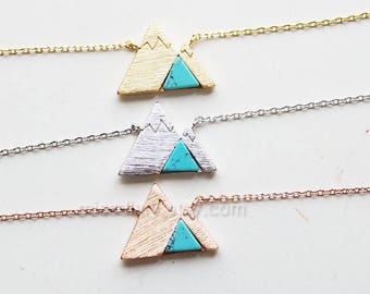 Gemstone Mountain Necklace, dainty turquoise Mountain Necklace, Snowy Mountain Necklace, Mountain Charm, Nature Jewelry, gift ideas