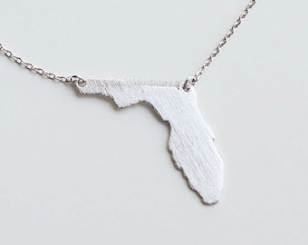 Florida State Necklace in Silver, FL state Silver necklace, state necklace, simple necklace, necklace for women