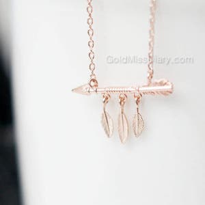 Rose Gold feather Arrow Necklace, dainty simple everyday necklace, boho style arrow Charm, wedding, bridesmaid, birthday gifts,