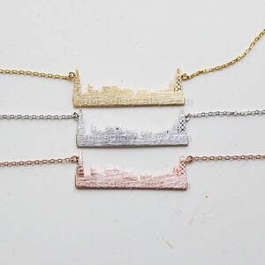 Chicago skyline necklace, Chicago bar necklace, city bar necklace, USA jewelry, souvenir Chicago , city skyline necklace