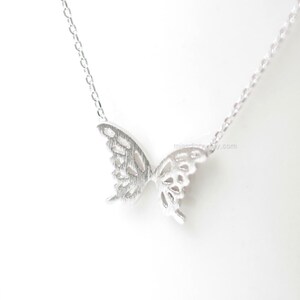 ButterFly Necklace in silver, dainty butterfly necklace, necklaces for women, wedding gifts, bridesmaid gifts