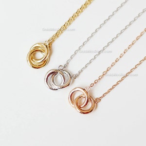 Tiny eternity necklace in silver, double circle necklace, delicate, dainty, simple, everyday, bridal necklace, wedding, bridesmaid gifts