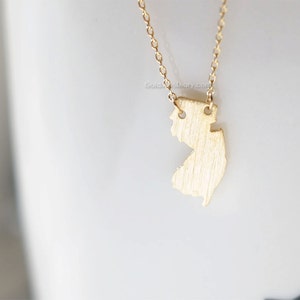 New Jersey state Necklace in Gold, NJ state gold necklace