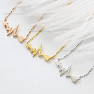silver Arrow Necklace, heart beat arrow necklace, Affordable Charm Necklace, wedding gifts, bridesmaid gifts, gift ideas, birthday gifts
