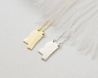 Mississippi state Necklace in Silver, MS state Silver necklace, Jackson necklace