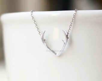 Antler Necklace, silver Antler Necklace, Delicate Antler Necklace, Deer Necklace, Horn Necklace, Rustic Necklace, gift ideas, birthday gift