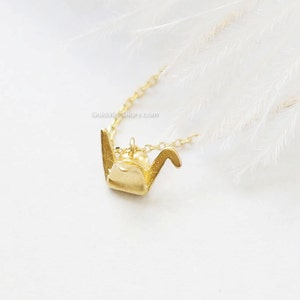 silver origami crane necklace 3d crane necklace, bird necklace, dainty necklace, everyday, simple, birthday gift, wedding, bridesmaid gifts