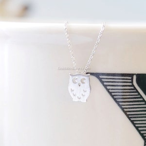 tiny Silver owl necklace, tiny owl necklace silver, simple necklace, dainty, cute, animal necklace, necklace for women, birthday gift.