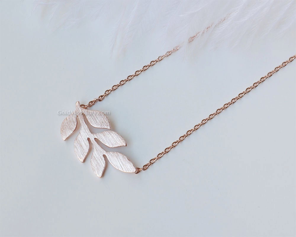Leaf Necklace in Rose Gold. Dainty Handmade Necklace - Etsy