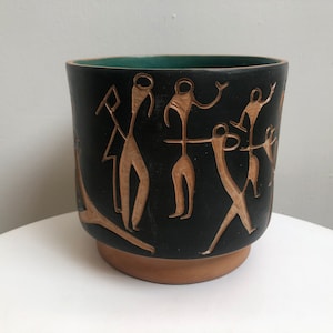 Studio Pottery Sgraffito Figural design Small Terracotta Planter