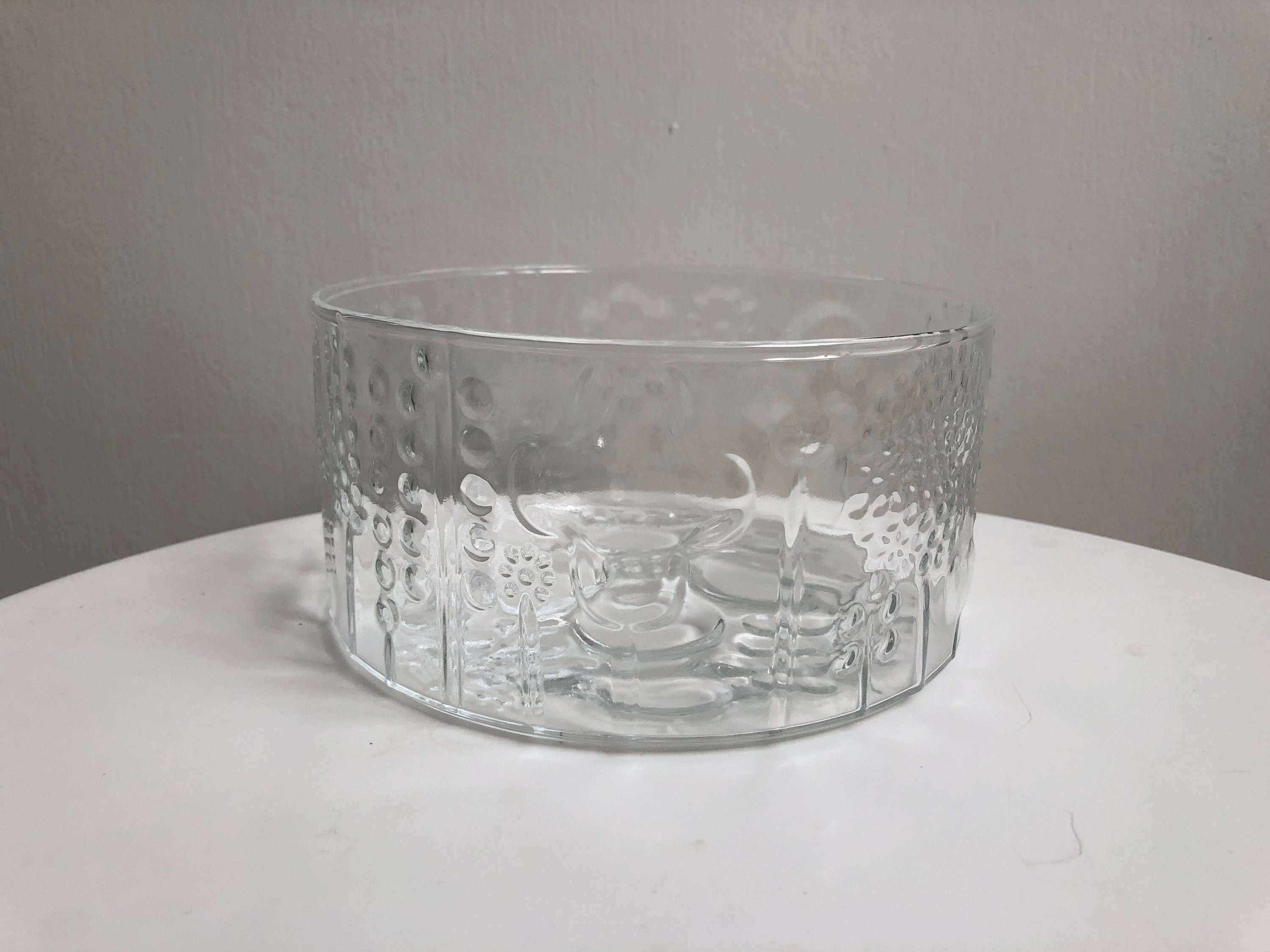 Flora Design Glass Bowl By Oiva Toikka For Iittala