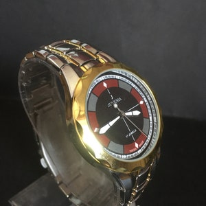 Juvenia unique wrist watch image 3