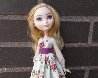 Vestido para muñecas Ever After High.