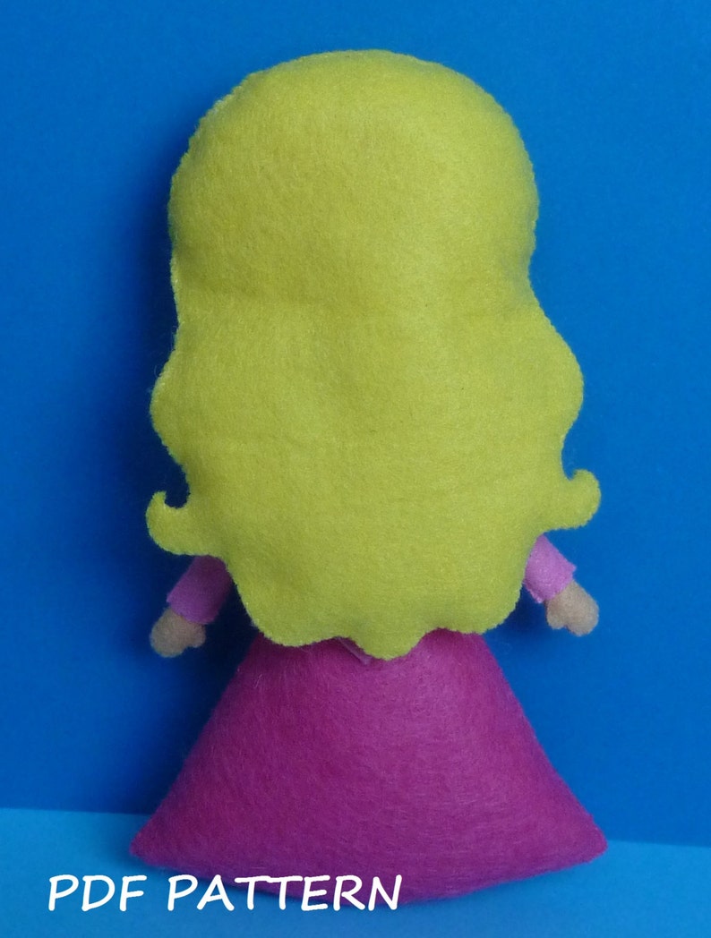 PDF sewing pattern to make a felt doll inspired in Sleeping Beauty image 2