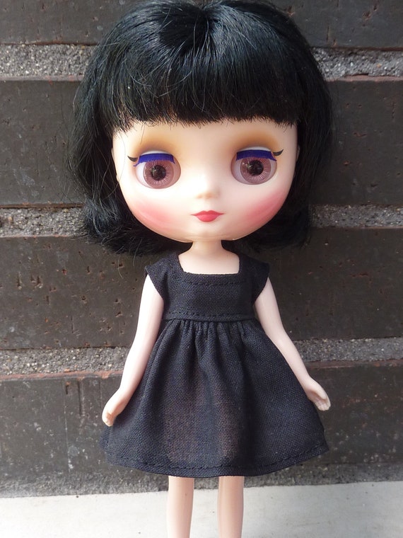 Basic Dresses for MIDDIE Blythe Dolls. - Etsy Canada