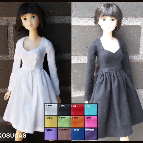 Basic dresses for Momoko and Kurhn dolls.