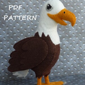 PDF pattern to make a felt eagle. image 2