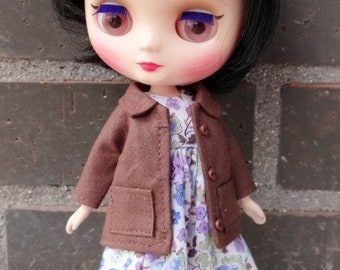 Outfit for Middie Blythe dolls.