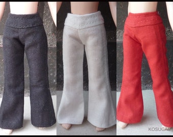 Basic pants for Middie Blythe dolls.