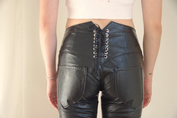 Slick patent leather-look cigarette pants with lac