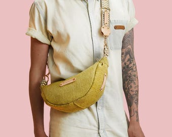 Crescent Crossbody Bag Sewing Pattern: PDF with Video Instructions
