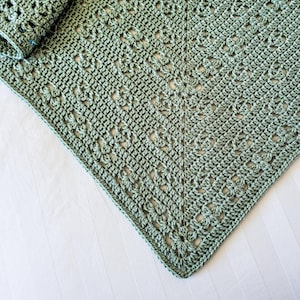 Crochet Pattern: First Bloom Blanket, 7 Sizes (PDF Download + Photo Tutorial + Chart)