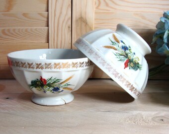 Pair of French breakfast bowls, cafe au lait bowls