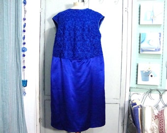 Satin and lace vintage dress, size L / XL