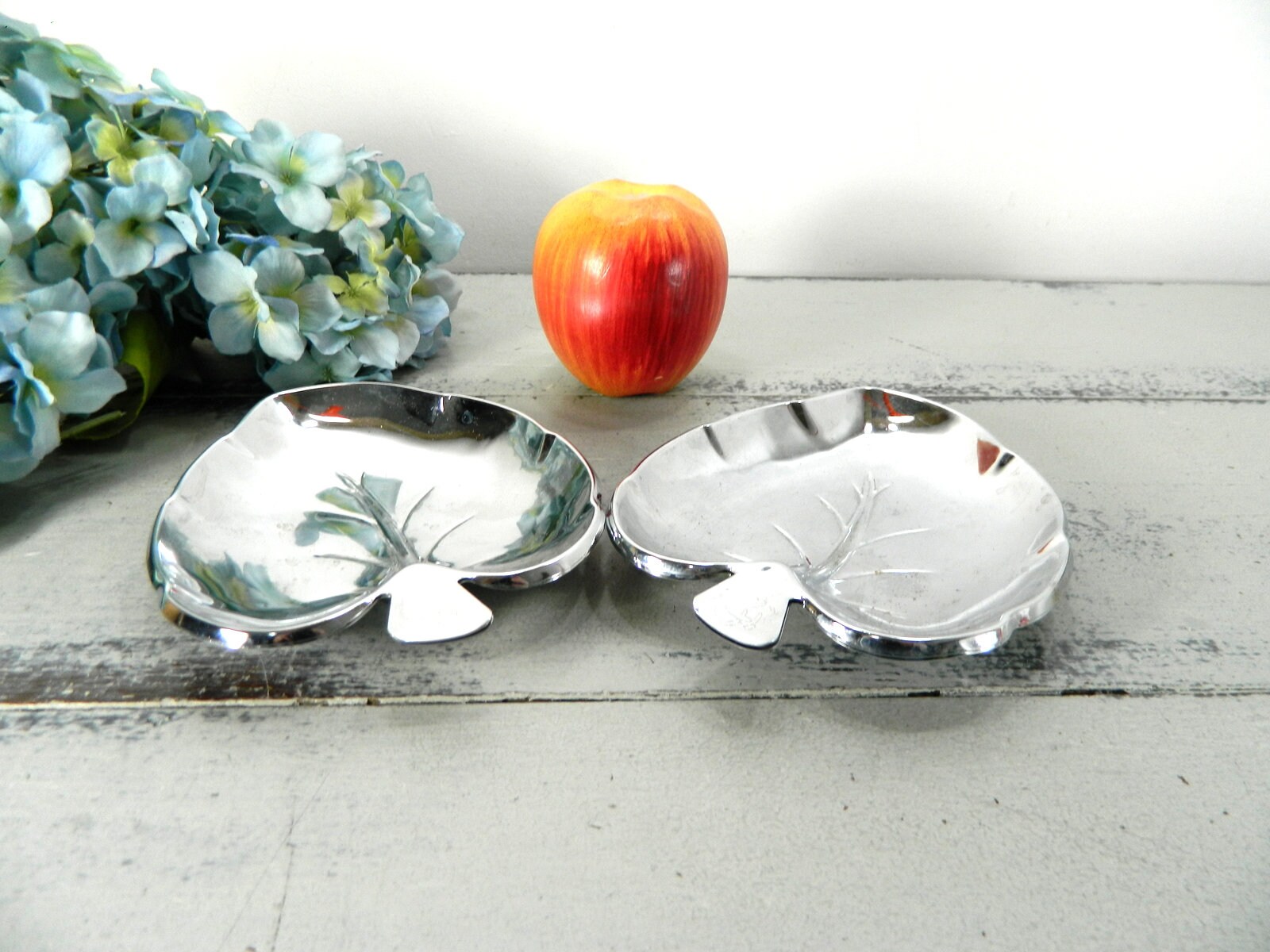 Set of 4 condiment dishes. Etsy