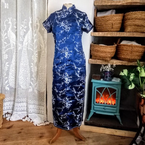 Robe longue chinoise vintage en viscose, taille M.