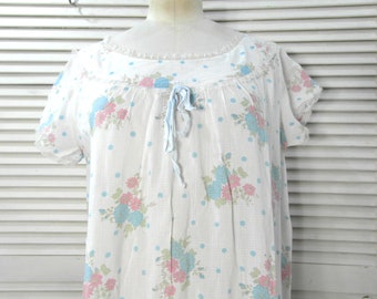 Vintage cotton floral nightie size M / L