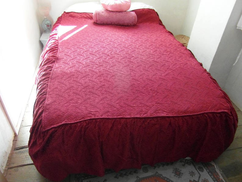 Red Silky Damask Bedspread French Vintage Single Bed Cover Etsy