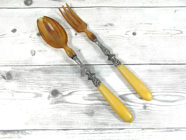 spoon /& fork horn and metal French antique salad serving set