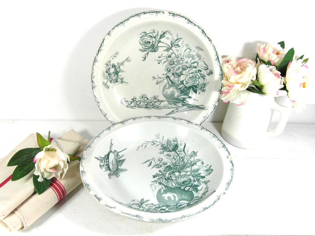 Grandes Assiettes de Service Kg Lunéville, Motif Champêtre à Transfert, Porcelaine Antique.