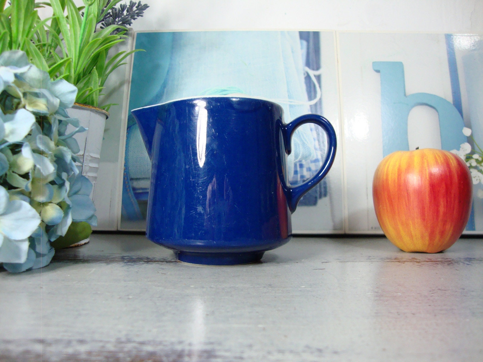 Petit Crémier en Céramique.