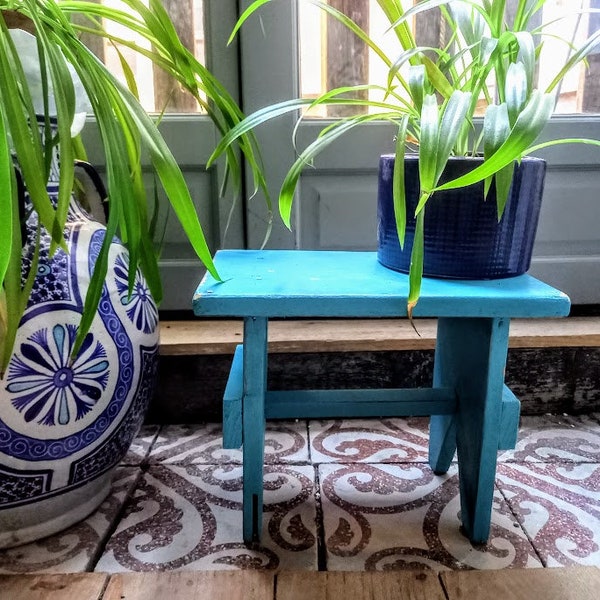 Tabouret en bois, repose pieds, vintage.