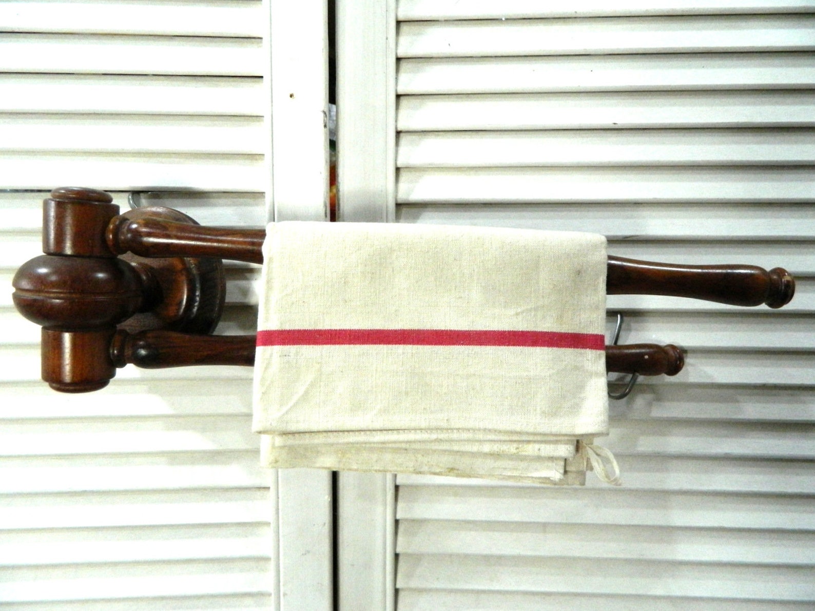 Toallero de madera vintage 2 toalleros de brazo toallero de | Etsy