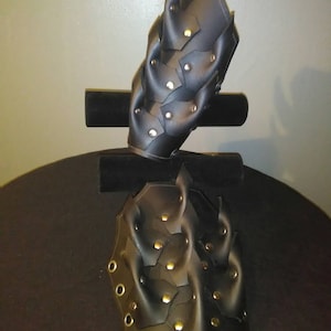 Clawed Out Leather Gauntlets (your choice of color leather claws)