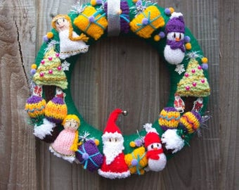 Knitted Christmas wreath ,door hanging,advent wreath, Christmas gift, Santa, angel, snowman, Christmas decorations