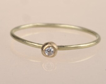 Diamond solitaire engagement ring, recycled, sustainable gold