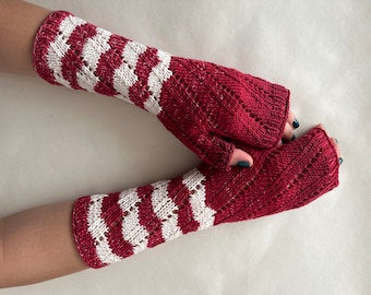 Suitable for VEGANS. Knitted of 100% COTTON. Multicolor (white, red) fingerless gloves, fingerless mittens, wrist warmers.