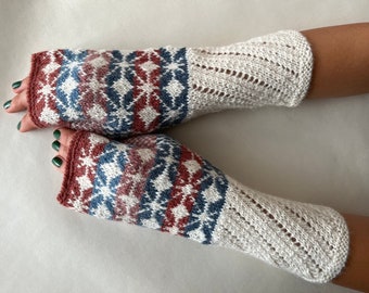 Patterned colorful fingerless gloves, fingerless mittens, wrist warmers. Knitted of ALPACA, wool and polyamide. COLORFUL. Handmade knitted.