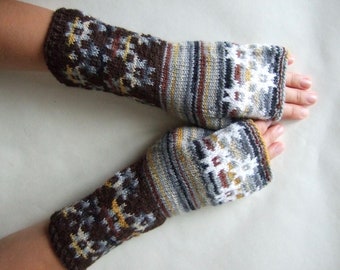 Patterned colorful fingerless gloves, fingerless mittens, wrist warmers. Knitted of baby ALPACA, WOOL and polyamide. COLORFUL mittens.