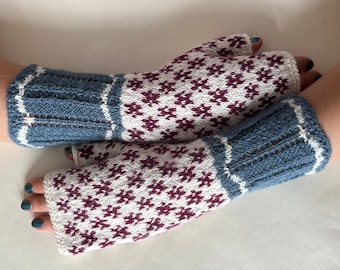 Knitted of ALPACA, wool and polyamide. Patterned colorful fingerless gloves, fingerless mittens, wrist warmers. COLORFUL. Handmade knitted.