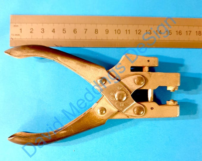 Vintage Velos no. 950 leather eyeletter and punch tool - workshop destash